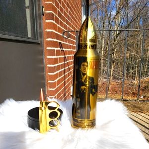 Scarface Tumblr with brass knuckle bullet set